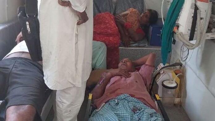 जमीनी विवाद में जमकर चले लाठी डंडे, 6 लोग जख्मी