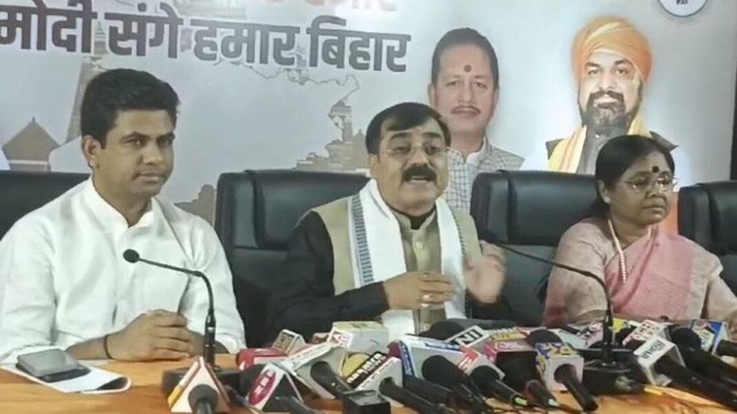 'तेजस्वी जब मंत्री रहे तो रखे थे 5 विभाग, कितनी नौकरी दी दें जानकारी'