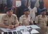 लूट मामले का खुलासा, 4 लुटेरे अवैध हथियार के साथ गिरफ्तार