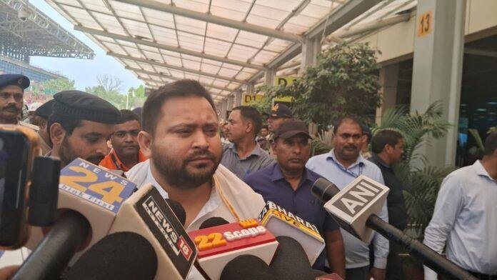 तेजस्वी ने कहा- मेरे पिताजी दुरुस्त हैं, दूसरे को चिंता करने की जरूरत नहीं