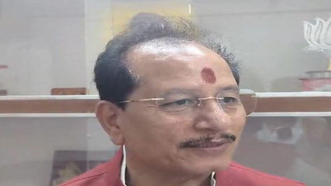 'विपक्ष गलतफहमी में जी रहा है की हम जीतेंगे'