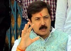 जेल में बंद पूर्व सांसद धनंजय सिंह को शनिवार सुबह ही जौनपुर से बरेली जेल शिफ्ट किया जा रहा था। इस बीच इलाहाबाद हाईकोर्ट का फैसला आ गया। 