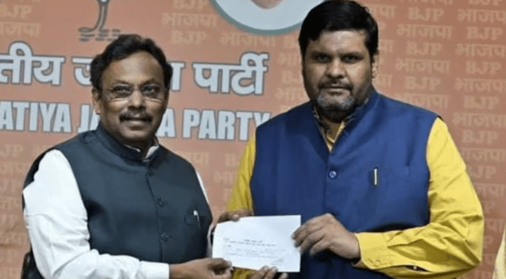 कांग्रेस को झटका गौरव वल्लभ