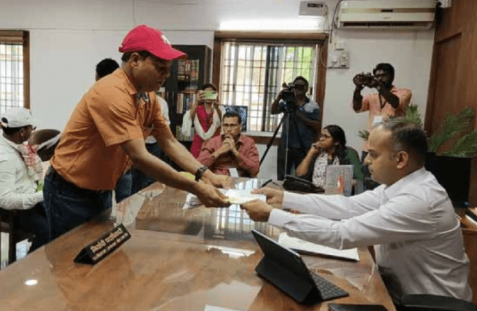 चमरा लिंडा 4 चमरा लिंडा के Nomination के बाद लोहरदगा सीट हुआ और रोमांचक........