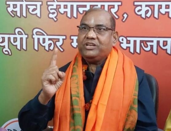 BJP Attacks Congress on Reservation: सांसद बृजलाल बोले – कांग्रेस को आरक्षण पसंद नहीं