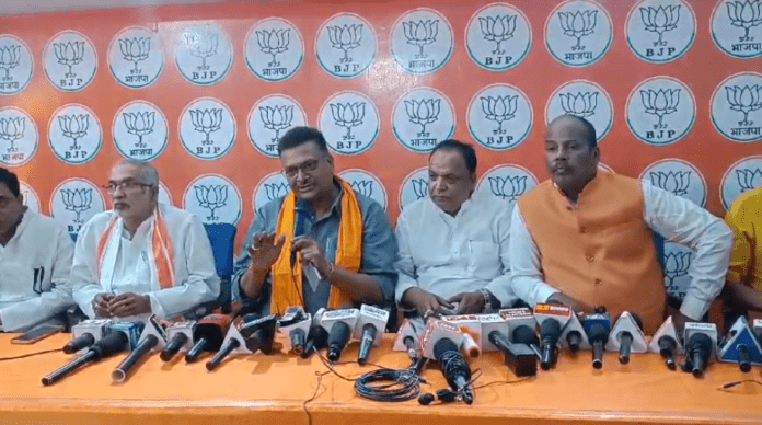 उमाशंकर अकेला के आरोप पर मनीष जायसवाल ने दिया करारा जवाब.......