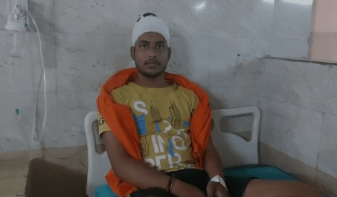 और यहां रास्ता चलते युवक पर रड से हमला, बुरी तरह से.......