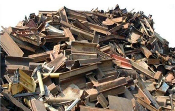 BCCL को करोड़ो का चूना, गोल्डन की कट रही चांदी.......