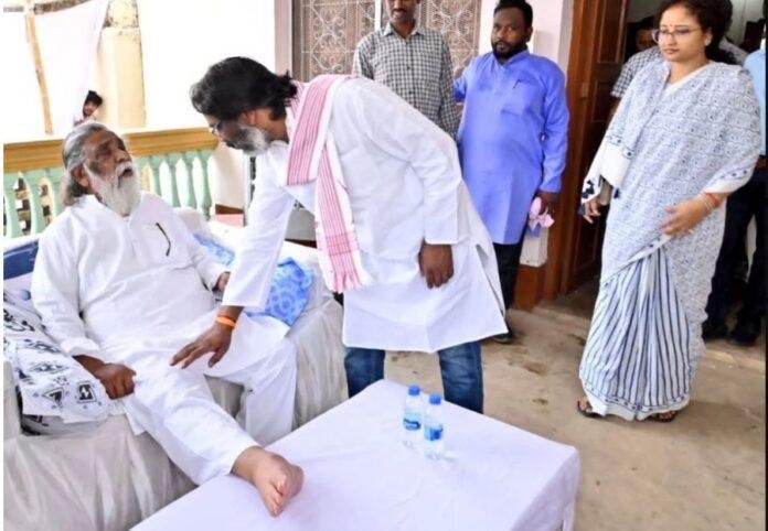 तस्वीर हमेशा अपना इतिहास खुद लिखती है