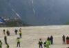 Kedarnath Base Camp : में हेलिकॉप्टर नियंत्रण से बाहर हो गया