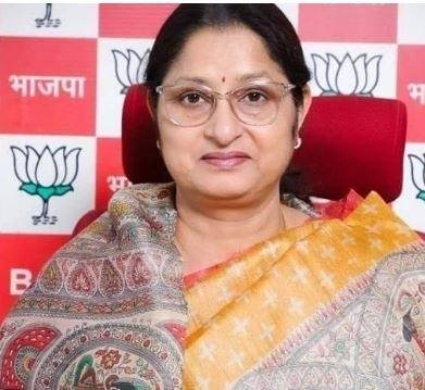 74 अन्नपूर्णा देवी ने किया अपना नामांकन