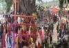 वैशाख नवमी पर श्रद्धालुओं की भारी भीड़, भक्त बकरे का बलि देकर मांगी मन्नत
