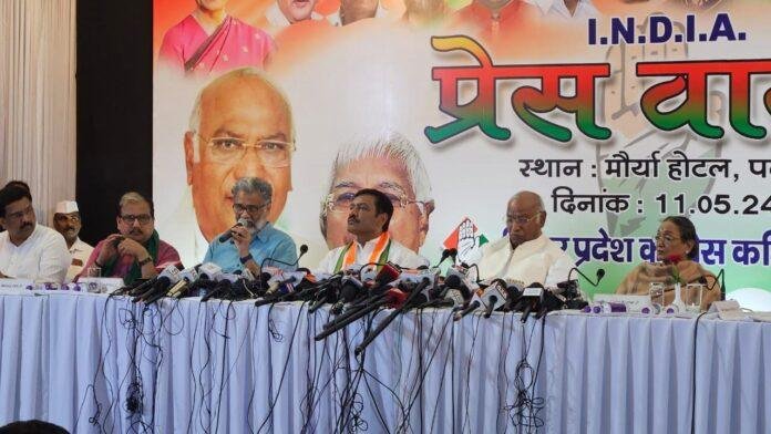 खड़गे का मोदी पर हमला, कहा- केवल हिंदू-मुस्लिम कर रही है बीजेपी