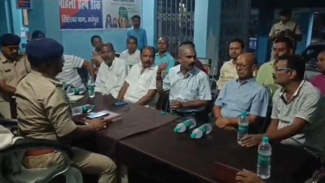 बढ़ते अपराध पर नियंत्रण को लेकर ASP ने की व्यापारियों के साथ अहम बैठक