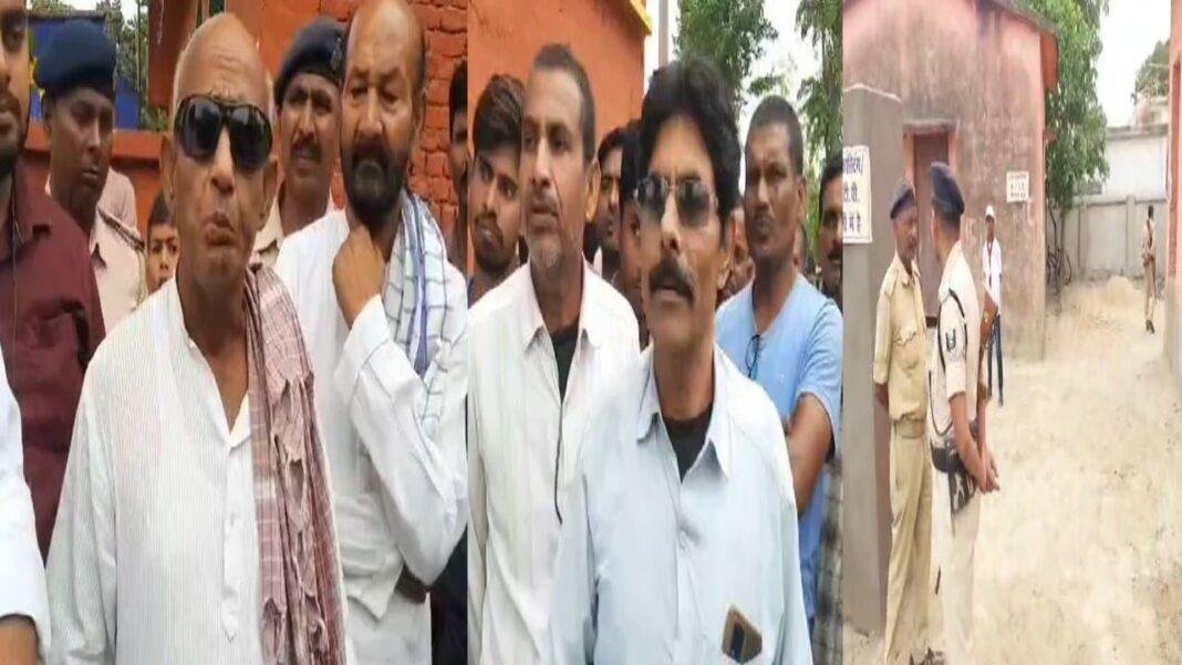 मधेपुरा में 2 जगहों पर स्थानीय विकास के मुद्दे को लेकर लोगों किया वोट का बहिष्कार