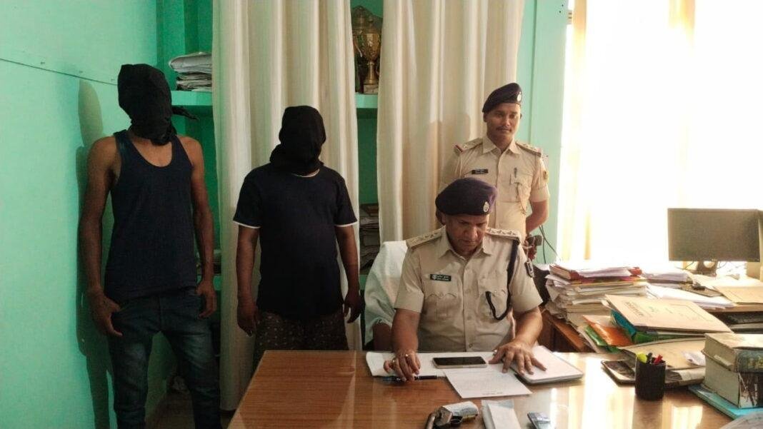 अवैध हथियार रखने के कांड में संलिप्त 2 अभियुक्त गिरफ्तार