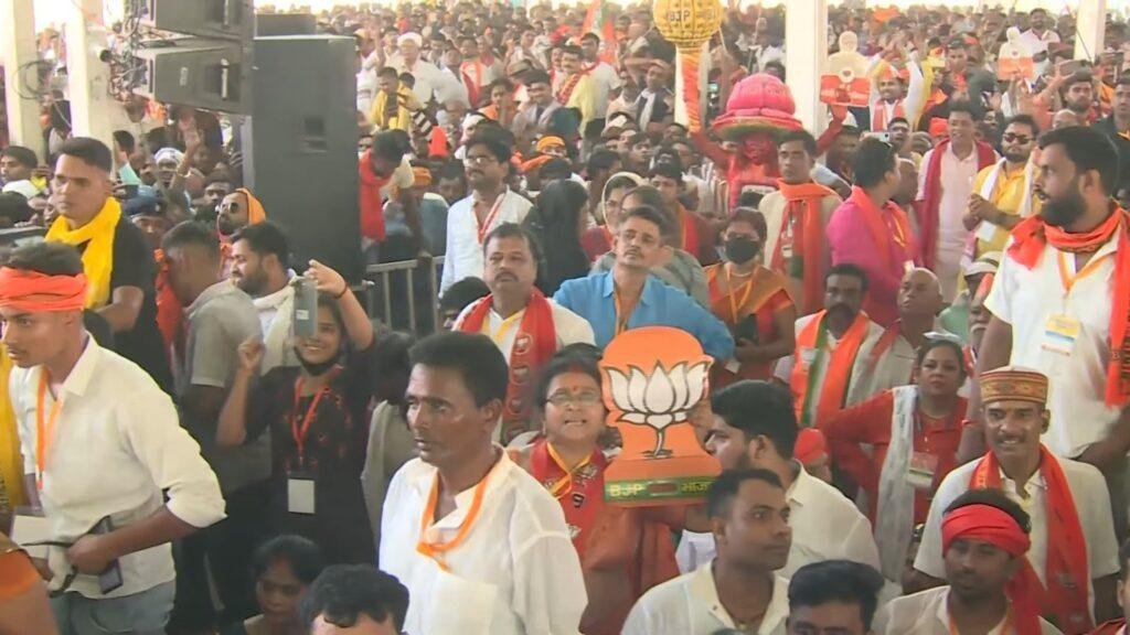 बक्सर में PM मोदी ने कहा- INDI गठबंधन की निकल चुकी है सारी हवा 4 22Scope News PM Buxar Rally 2 22Scope News