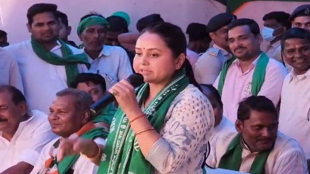 रोहिणी का नीतीश पर बड़ा हमला, कहा- निकम्मा है मुख्यमंत्री का बेटा