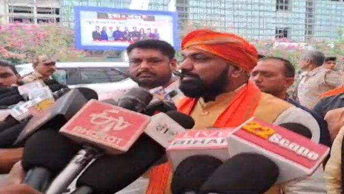 सम्राट ने कहा- अंबानी-अडानी से राहुल को मिल गया होगा इसलिए छोड़ दिया बोलना