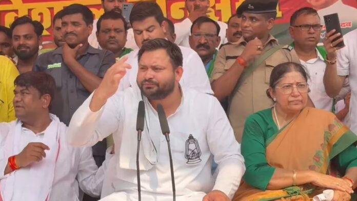 अस्वस्थ तेजस्वी ने भरी हुंकार, धमकियों से नहीं डरता बिहार ‌
