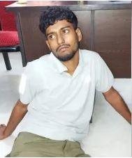 High Profile Killing Investigation : अमरेकी बांग्लादेशी ने साथी बांग्लादेशी सांसद के मर्डर की 5 करोड़ की दी थी सुपारी, प्रेमिका का भी किया इस्तेमाल 2 22Scope News कोर्ट के समक्ष जेहाद ने अपना अपराध कबूला और अन्य साथियों संबंधी भी कुछ वही बातें दोहराईं जो पुलिस ने अपने पत्रक में प्रस्तुत किया था। जेहाद ने कोर्ट को बताया कि सांसद को मार डाले जाने के बाद उसी ने उसके शरीर को बोटियों में काटा और उन टुकड़ों पर हल्दी का लेपन लगाकर पॉलीथिन बैगों में पैक करवाया जिसे अन्य आरोपियों ने अटैची और अन्य कैरीबैग में जहां-तहां खुर्दबुर्द करने के इरादे से ले गए थे।