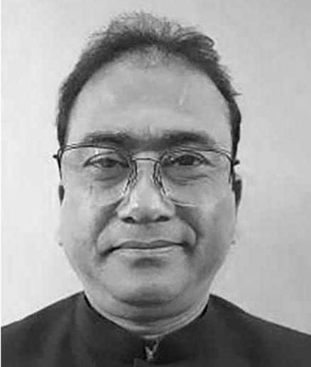 इलाज कराने के लिए गत 11 मई कोलकाता आए 56 वर्षीय बांग्लादेशी सांसद अनवरुल अजीम की हत्या हो गई है।