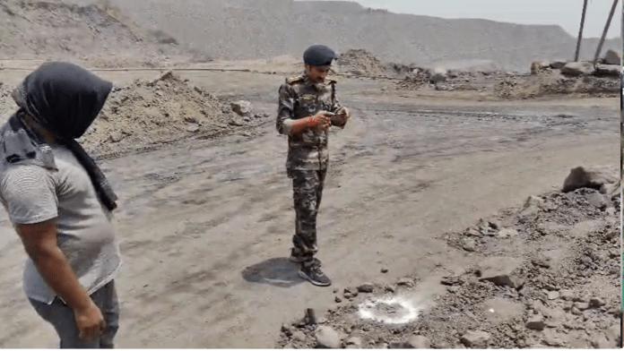 Gangs of Baghmara : वर्चस्व को लेकर डेको आउटसोर्सिंग पर गोली औऱ बमबाजी