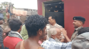 बड़े भाई ने अपने छोटे भाई को मौत के घाट उतारकर सनसनी फैला दी है