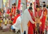 मतगणना से पहले अपने उम्मीदवारों के साथ पूजा करते चिराग