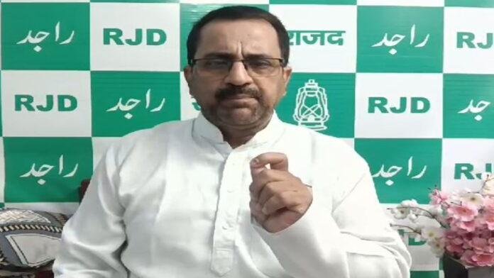 एजाज अहमद का सरकार पर तीखा हमला, कहा- भ्रष्टाचार पर आधारित पुल का बनना कहीं ना कहीं...