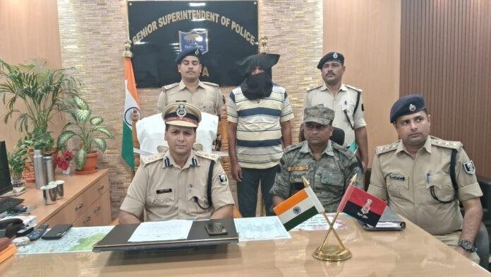 कुख्यात नक्सली गोरेलाल रवानी गिरफ्तार, पूर्व में हत्या मामले में 4 नक्सली जा चुके हैं जेल