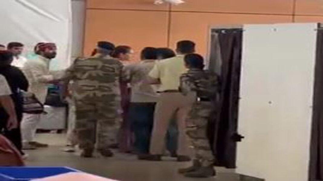 Kagna Ranaut Breaking : मंडी से नवनिर्वाचित सांसद Kangana Ranaut पर CISF की महिला जवान ने जड़ा थप्पड़