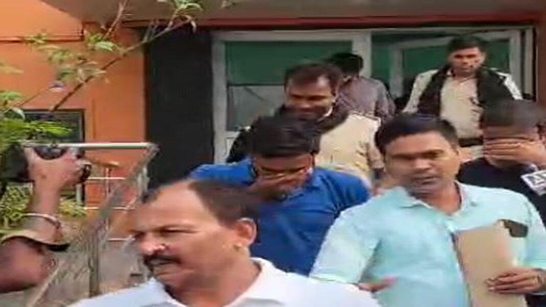 NEET पेपर लीक मामला : EOU का एक्शन जारी, देवघर से 6 गिरफ्तार