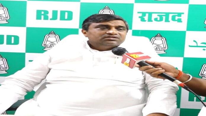 रणविजय साहू का गिरिराज पर हमला, कहा- 4 जून का करें इंतजार