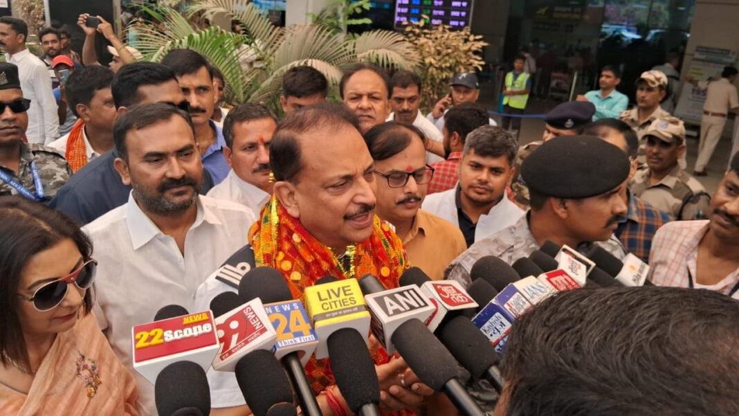 NDA की बैठक में शामिल होने के लिए पटना से रवाना हुए कई बड़े नेता