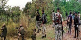 छत्तीसगढ़ में सुरक्षा बलों और नक्सलियों के बीच जारी मुठभेड़ में सुरक्षा बलों ने 8 नक्सलियों को मार गिराया है। नारायणपुर के अबूझमाड़ इलाके में हो रही इस मुठभेड़ में अब तक 8 नक्सलियों के मारे जाने की खबर है।