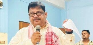 10 लाख से ज्यादा वोटों से जीत का एक अहम रिकार्ड संपन्न हुए लोकसभा चुनाव 2024 में बना है। यह रिकार्ड कांग्रेस प्रत्याशी रकीबुल हसन ने बनाया है और सभी को अचंभे में डाल दिया। असम के धुबरी लोकसभा सीट से चुनावी मैदान में उनके सामने दिग्गज प्रत्याशी एआईयूडीएफ के बदरुद्दीन अजमल को रिकार्ड मतों से हार का स्वाद चखना पड़ा।