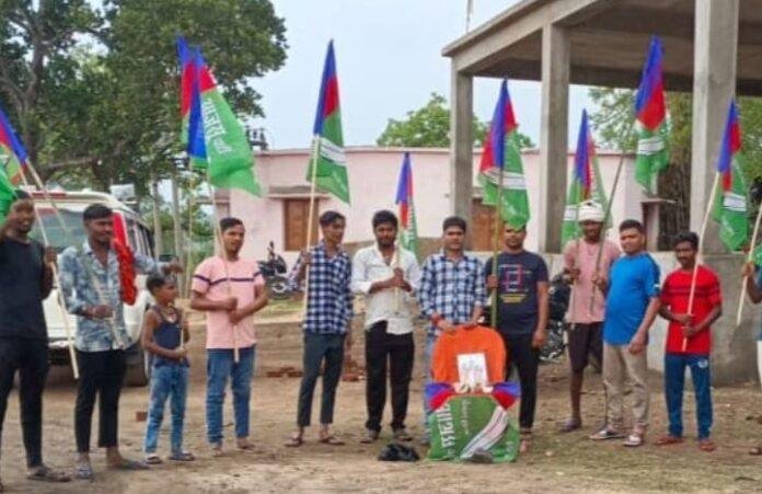 आजसू पार्टी ने मनाया हुल दिवस