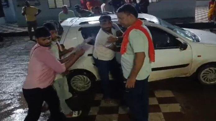 स्वर्ण व्यापारी को गोली मारकर किया घायल