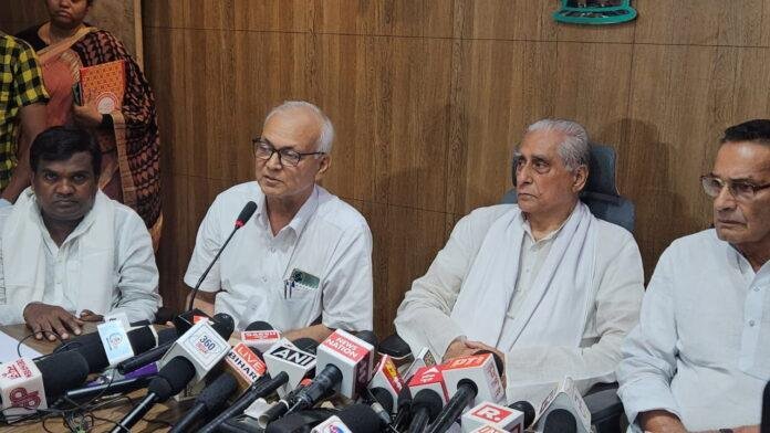 RJD कार्यालय में INDIA गठबंधन की बैठक, जिला मुख्यालय स्तर पर होगा प्रतिरोध मार्च