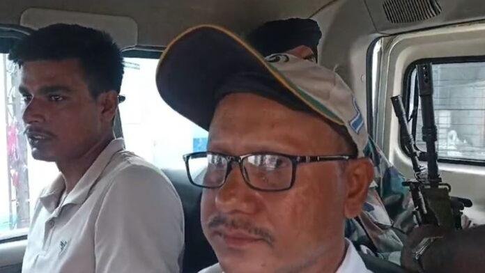 शराब पीकर हंगामा करने के आरोप में बंदोबस्ती कार्यालय में कार्यरत नाजिर गिरफ्तार