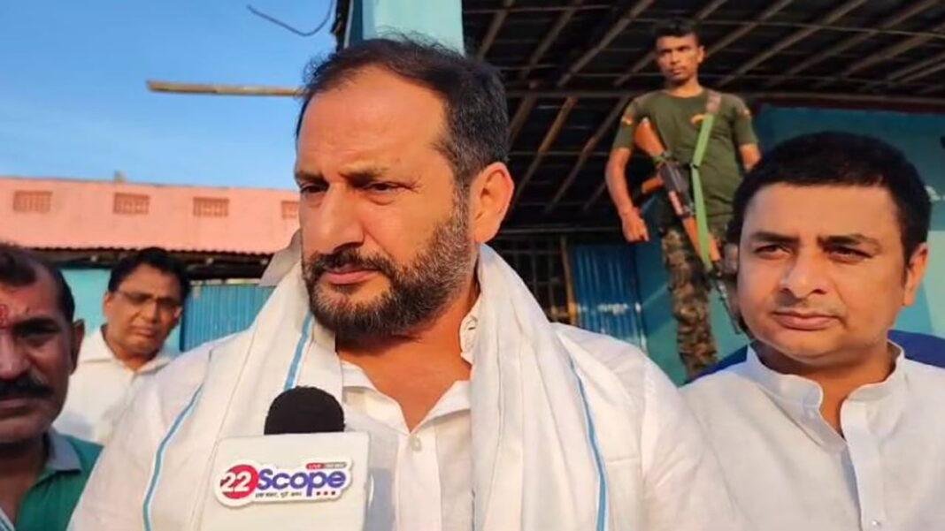 Sultanganj पहुंचे मंत्री नीरज बबलू, कहा- इस जगह का नाम हो अजगैबीनाथ धाम