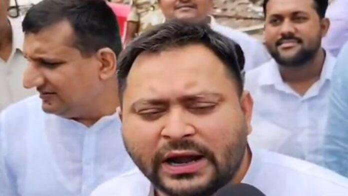 तेजस्वी ने कहा- सहनी के पिता की हत्या की दुखद खबर सुनकर स्तब्ध व मर्माहत हूं