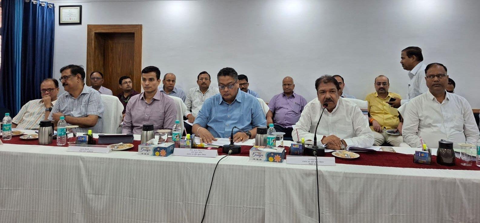 'Corruption नहीं करेंगे बर्दाश्त', भूमि राजस्व मंत्री ने अधिकारियों को चेताया 1 22Scope News lrd1 1 22Scope News