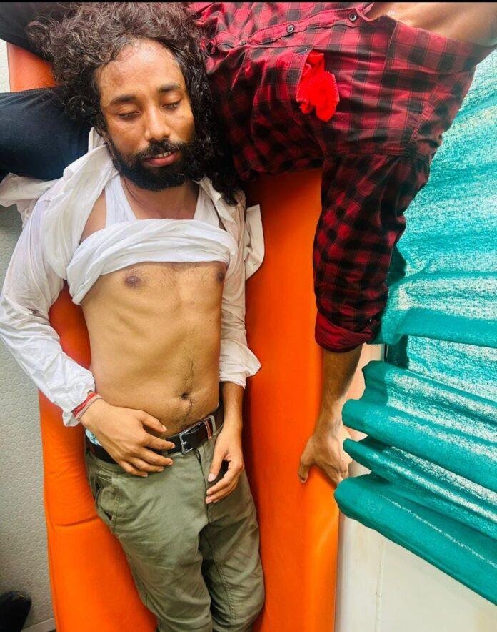 Breaking : लाठीचार्ज में छात्र नेता देवेन्द्र महतो हुए घायल, रिम्स में भर्ती