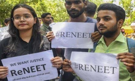 NEET UG 2024 : टाली गई नीट-यूजी की काउंसलिंग, नई तारीख का ऐलान जल्द | 22Scope News काउंसलिंग को अगली सूचना तक स्थगित किया गया है। शिक्षा मंत्रालय जल्द ही नई तारीखों की घोषणा करेगा।