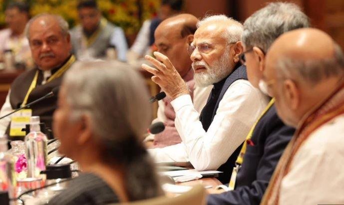 नीति आयोग की बैठक में अध्यक्षीय संबोधन देते पीएम नरेंद्र मोदी