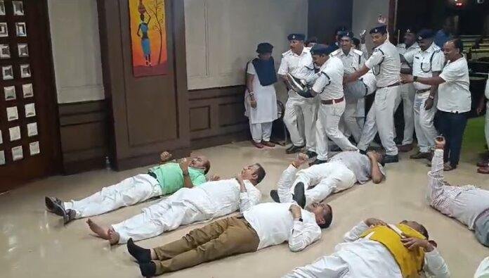 बीजेपी विधायक बीजेपी विधायक