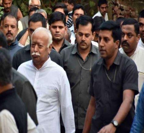 मोहन भागवत 1-min रांची में 12 जुलाई से होने वाली संघ के प्रांत प्रचारकों का जुटान काफी अहम माना जा रहा है।