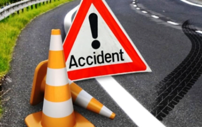 Road Accident : मांडर में बाइक से गिरे दो युवक, एक की स्थिति गंभीर...